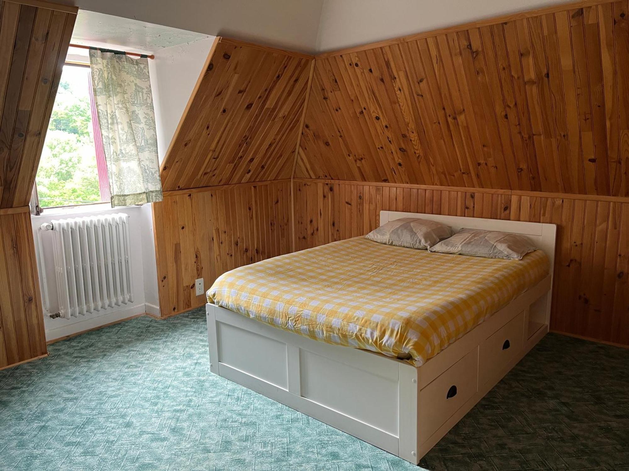 Gite-Auberge Du Pont De Lanau Neuvéglise Esterno foto